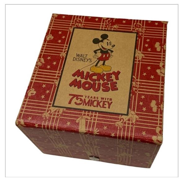 Watches Lot Of 6, Fossil, Disney, Daniel Wellington And More - Picture 9 of 10